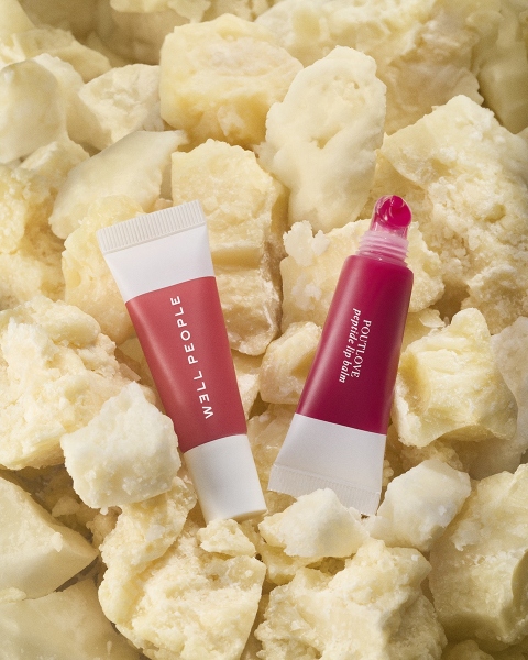 Well People - Poutlove Peptide Lip Balm - Pink Grapefruit (33061) w/ Dragonfruit (33062) - Butter