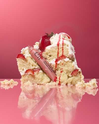 Hero Shot of Glow Reviver Melting Lip Balm - Strawberry (82487)