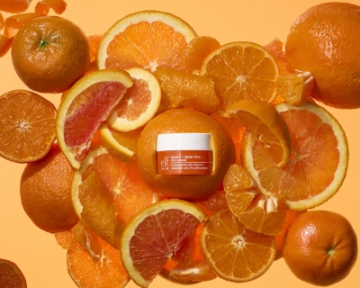 e.l.f. SKIN - Bright + Brew-tiful Eye Cream (57207) w/ oranges